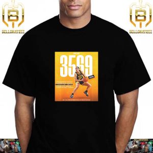 Caitlin Clark On The Move To Become The NCAA All-Time Leading Scorer Unisex T-Shirt