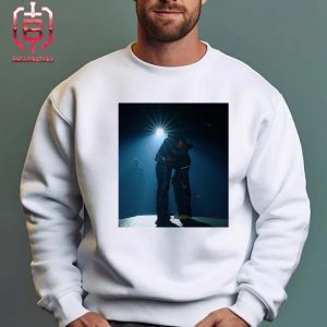 Kanye West And Playboi Carti Hugging In Vulture Listening Party Unisex T-Shirt