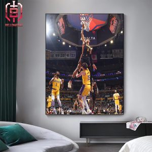 Crazy Poster Dunk Of Jalen Johnson On Austin Reaves Face In The Match With Lakers Home Decor Poster Canvas
