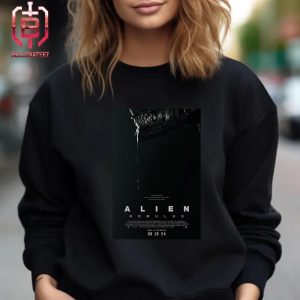 First Poster For Alien Romulus In Theaters On August 16 Unisex T-Shirt