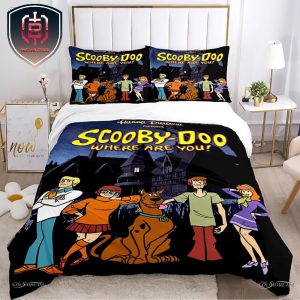 Scooby Doo Where Are You With Mystery Team Dark Background Quilt Duvet For Bedroom Bedding Set