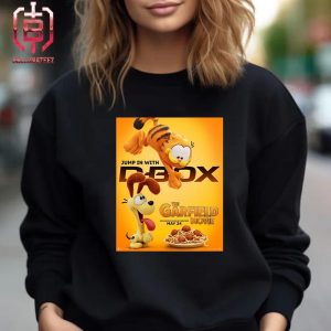 New Poster Jump In With D Box For The Garfield Movie Exclusively In Movie Theaters May 24 Unisex T-Shirt