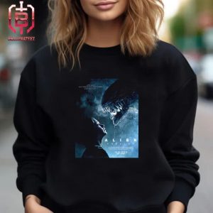 New Official Poster For Alien Romulus In Theaters On August 16 2024 Unisex T-Shirt