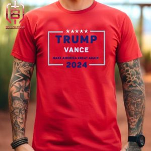 Donald Trump Vance Make America Great Again 2024 Shirt Hulk Hogan Tearing His Clothes Off For Trump Unisex T-Shirt